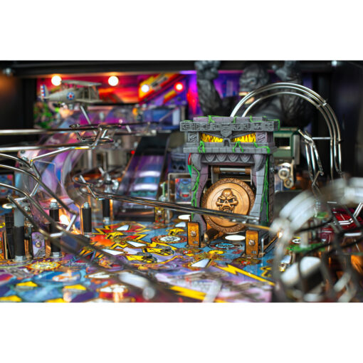 King Kong: Myth of Terror Island Premium Pinball Machine by Stern